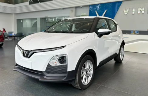 THÔNG BÁO CHÍNH SÁCH BÁN HÀNG Ô TÔ VINFAST THÁNG 12/2025 2